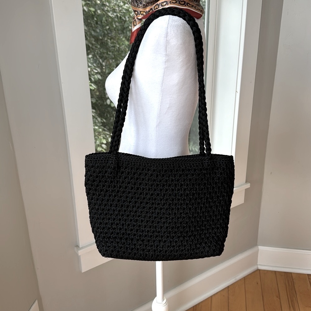 Vintage 90s Lina Black Woven Crochet Braided Strap Purse